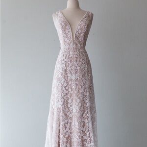 Gorgeous NWT Carson Wedding Dress
